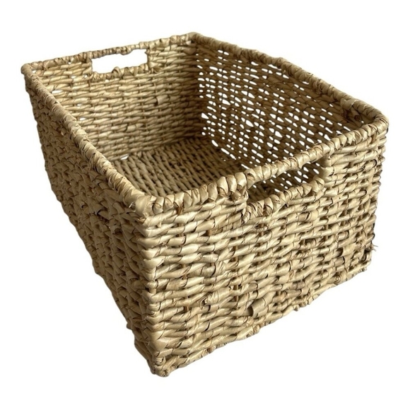 Large Tan Wicker Storage Basket Crate with Handles Home Organizer 14"x10"x7” - Picture 4 of 5
